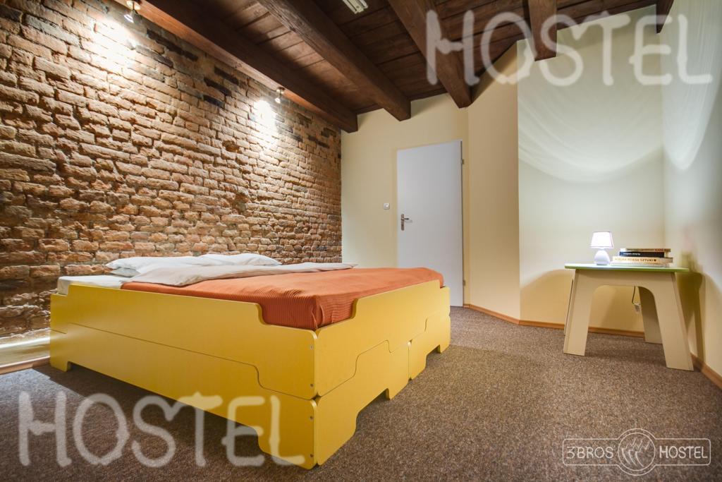 3 Bros' Hostel Cieszyn Cieszyn  Δωμάτιο φωτογραφία